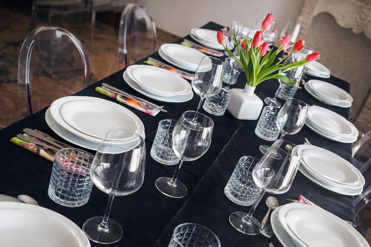 Tavola apparecchiata Casa Milano